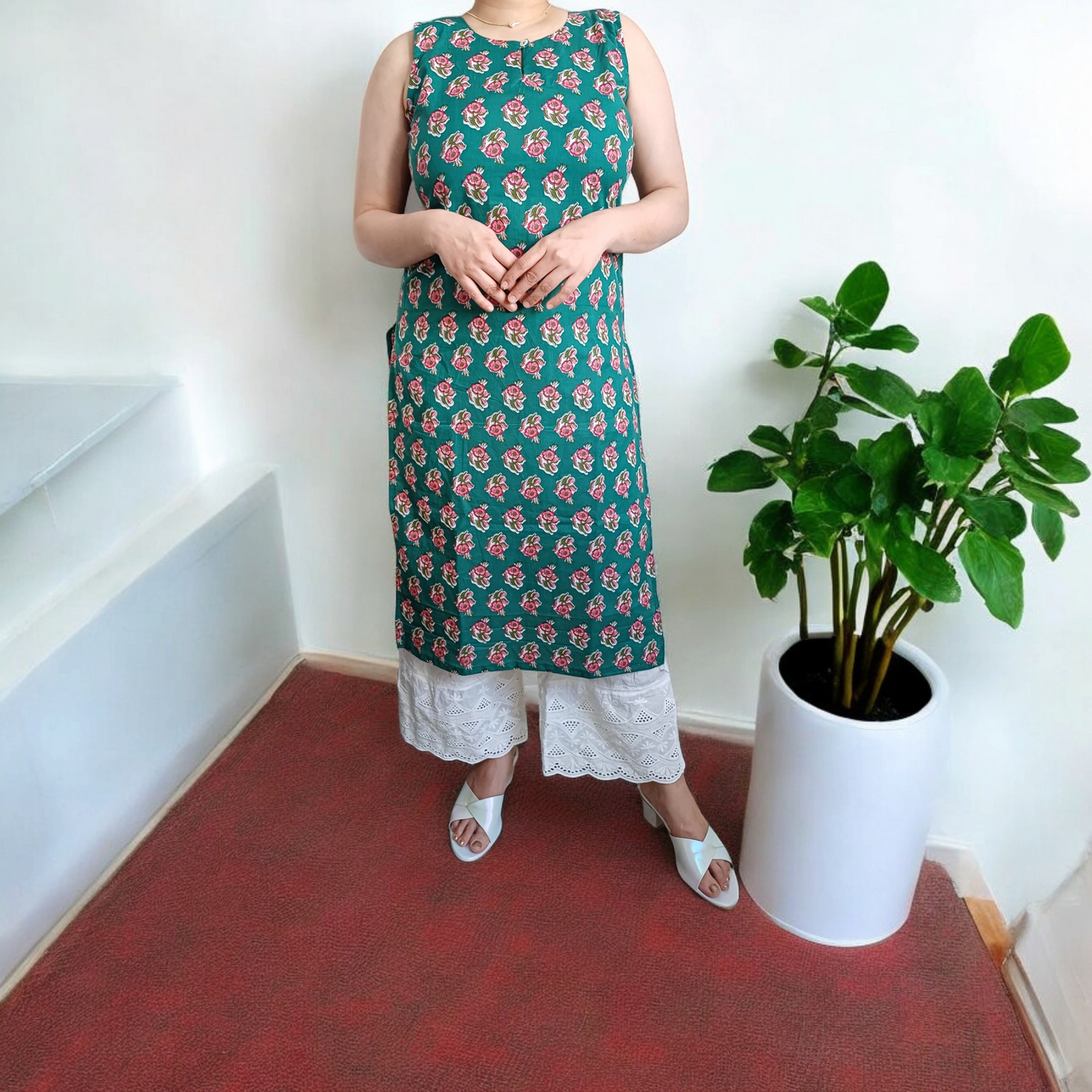 Mayur - Long Sleeveless Kurta