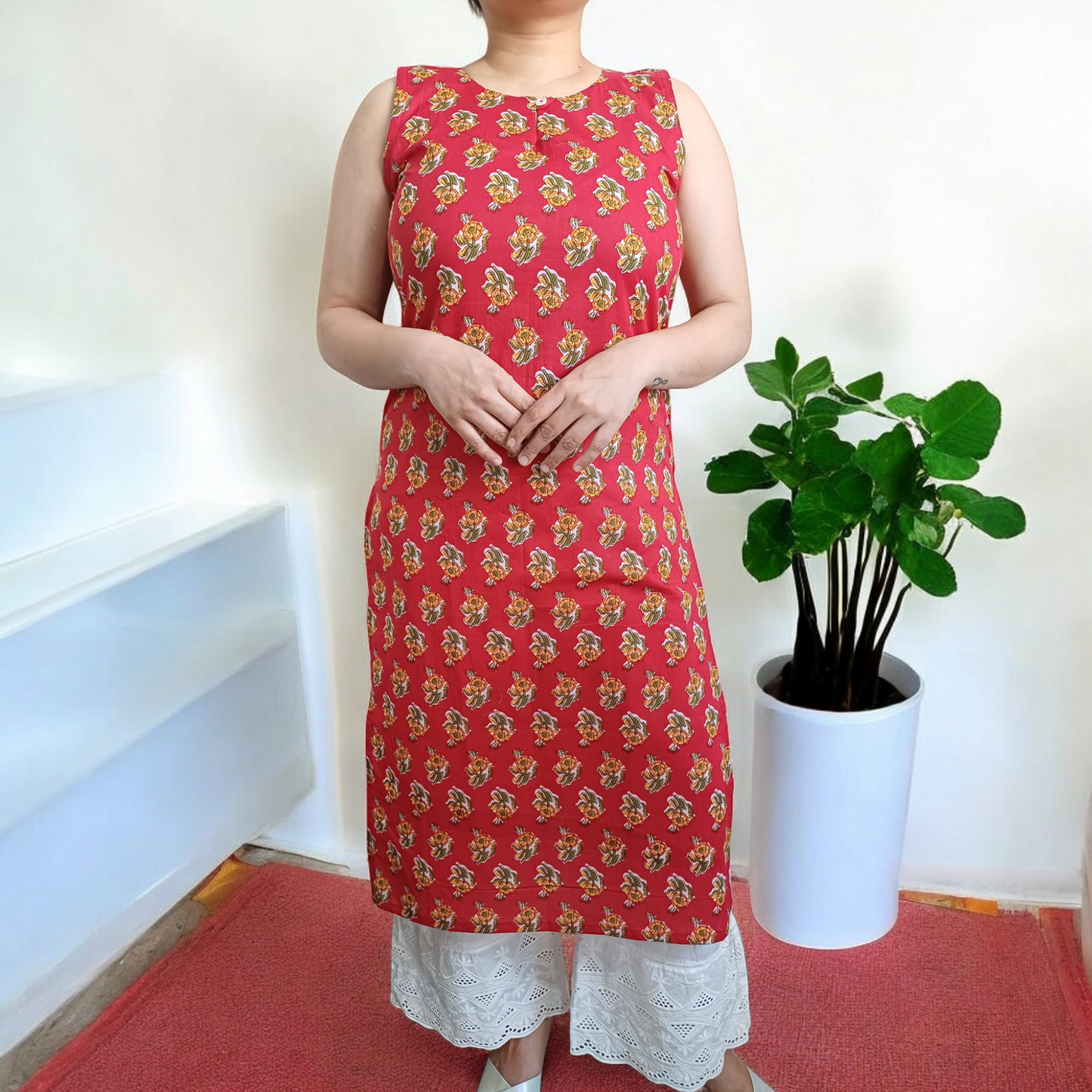 Ragini - Long Sleeveless Kurti