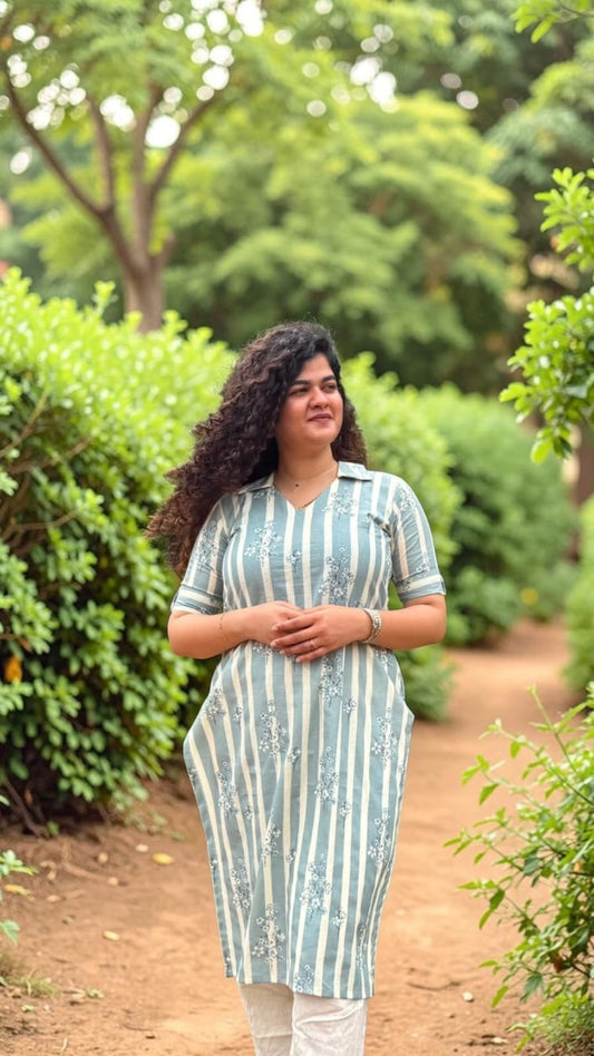Mist stripe collared kurti