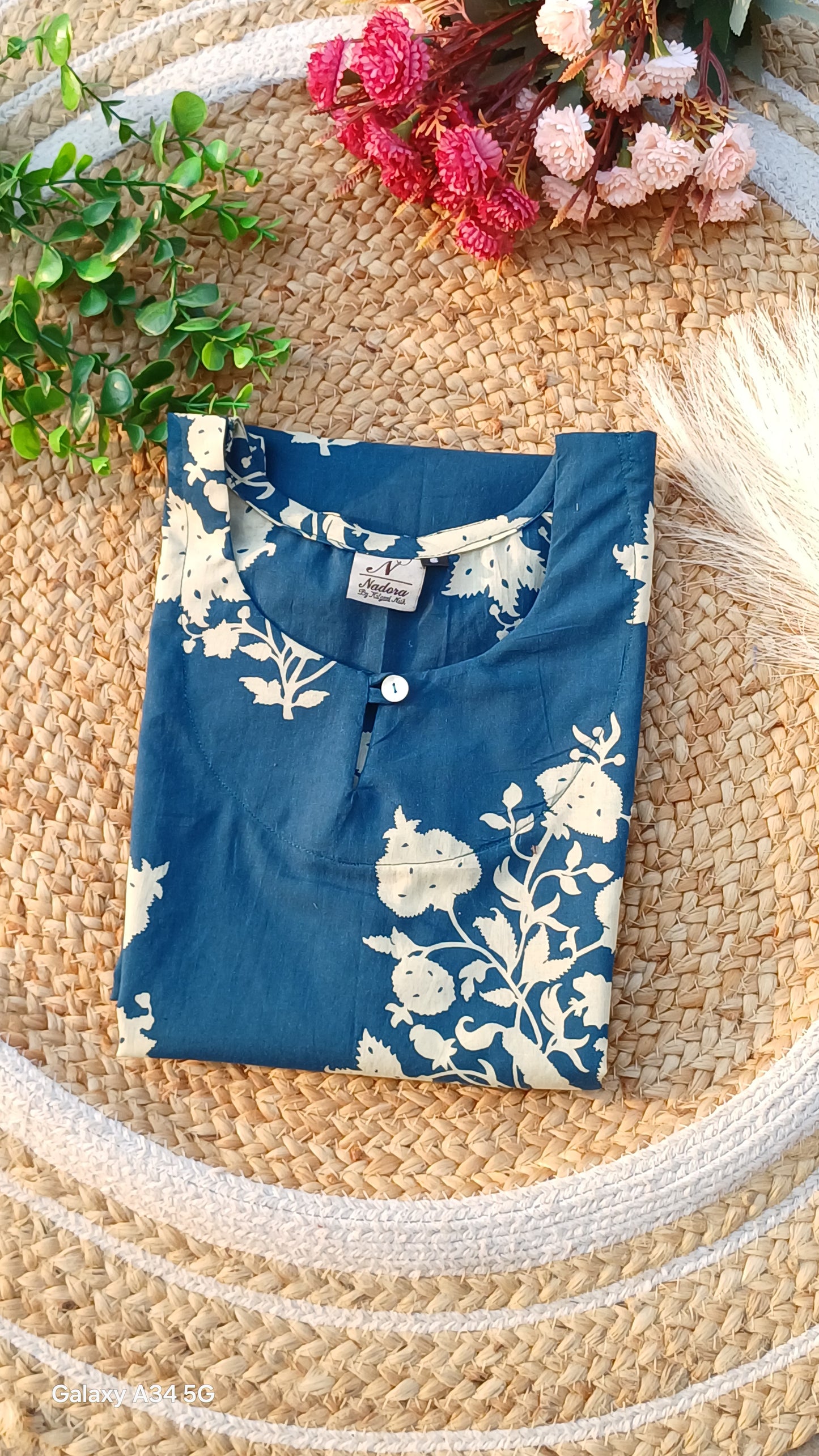 "Megha" Long Sleevesless Kurti