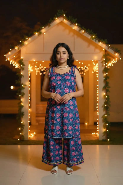 * Floral Fusion Kurta Set