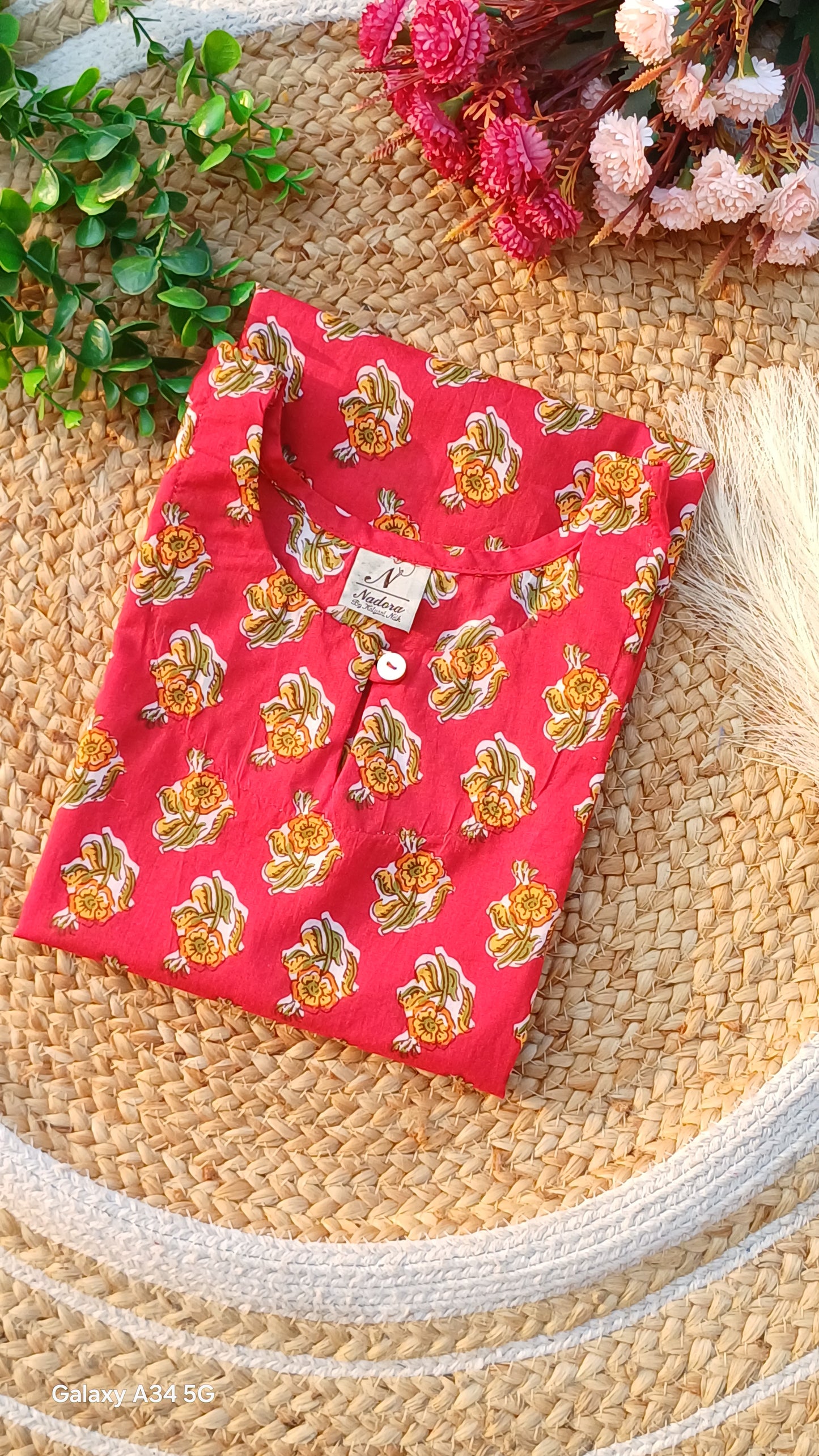 Ragini -  Long Sleeveless Kurti