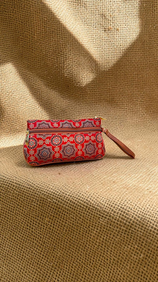 Mashroo clutch
